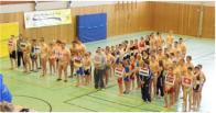 Einmarsch der teilnehmenden Nationen an der Sumo-Europameisterschaft 2013 in Pnitz S.-H. Germany